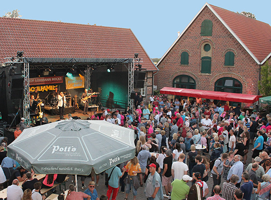 Hof Lohmann rockt - das integrative Open Air Konzert lockt viele Besucher nach Freckenhorst