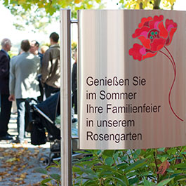 Bei schönem Wetter können Sie unseren Rosengarten genießen