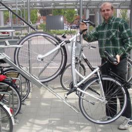 Ihr Fahrrad steht witterungsgeschützt und diebstahlsicher auf dem eigenen Stellplatz